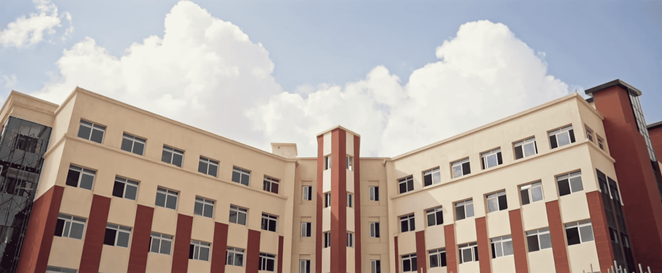 مدرسة البلفدير بالقاهرة