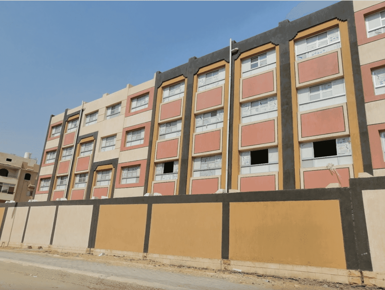 مدرسة نهضة مصر الرسمية المتميزة لغات