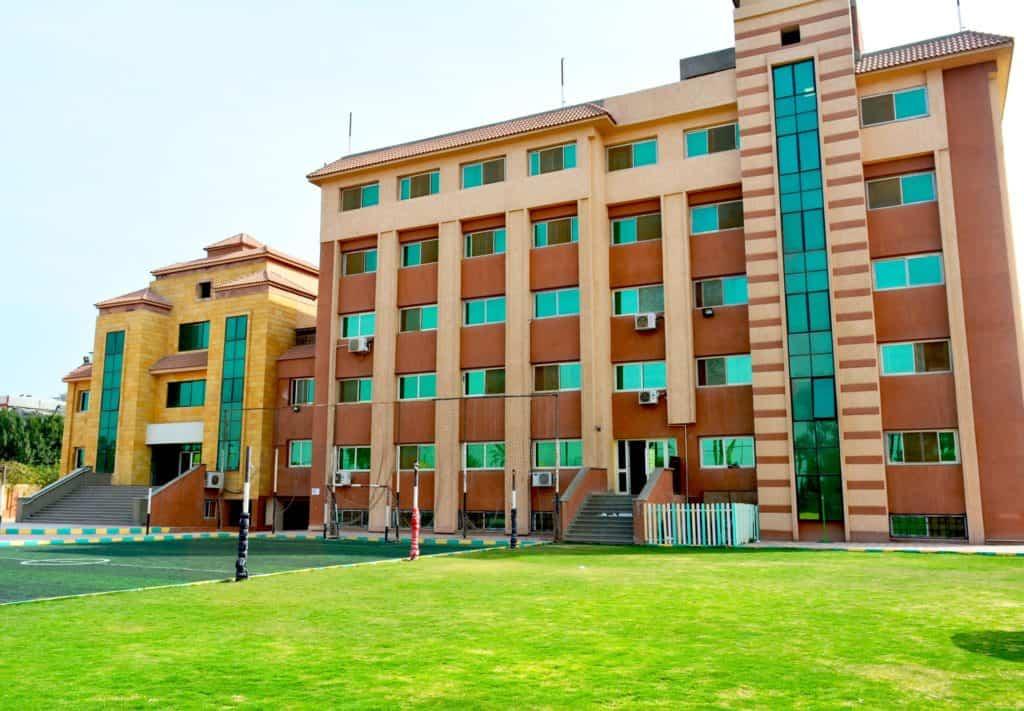 مدرسة العقل المبدع للغات