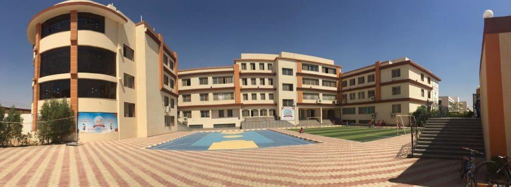 مدارس بدر تايجرز الحديثة للغات