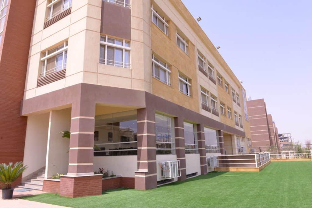 المدرسة المصرية للغات أكتوبر